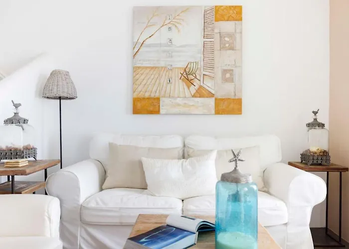 Ballos For 6 In Exomvourgo Casa vacanze *