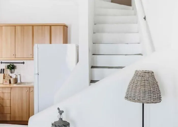 Ballos For 6 In Exomvourgo Casa vacanze *